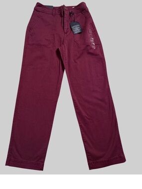 GAP Girlfriend Khaki Pants Stretch High Rise Women's Size 6 Burgundy Cropped NWT